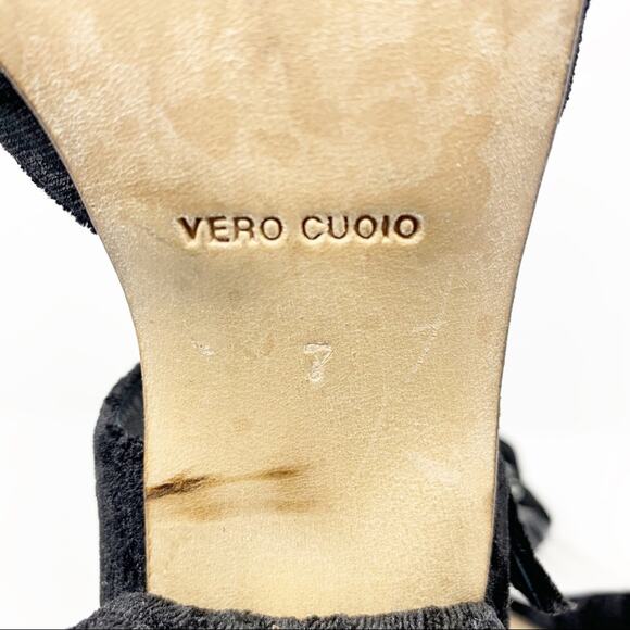 Firenze Studio Black Velvet Round Toe Heels Sz 7 - Picture 6 of 7